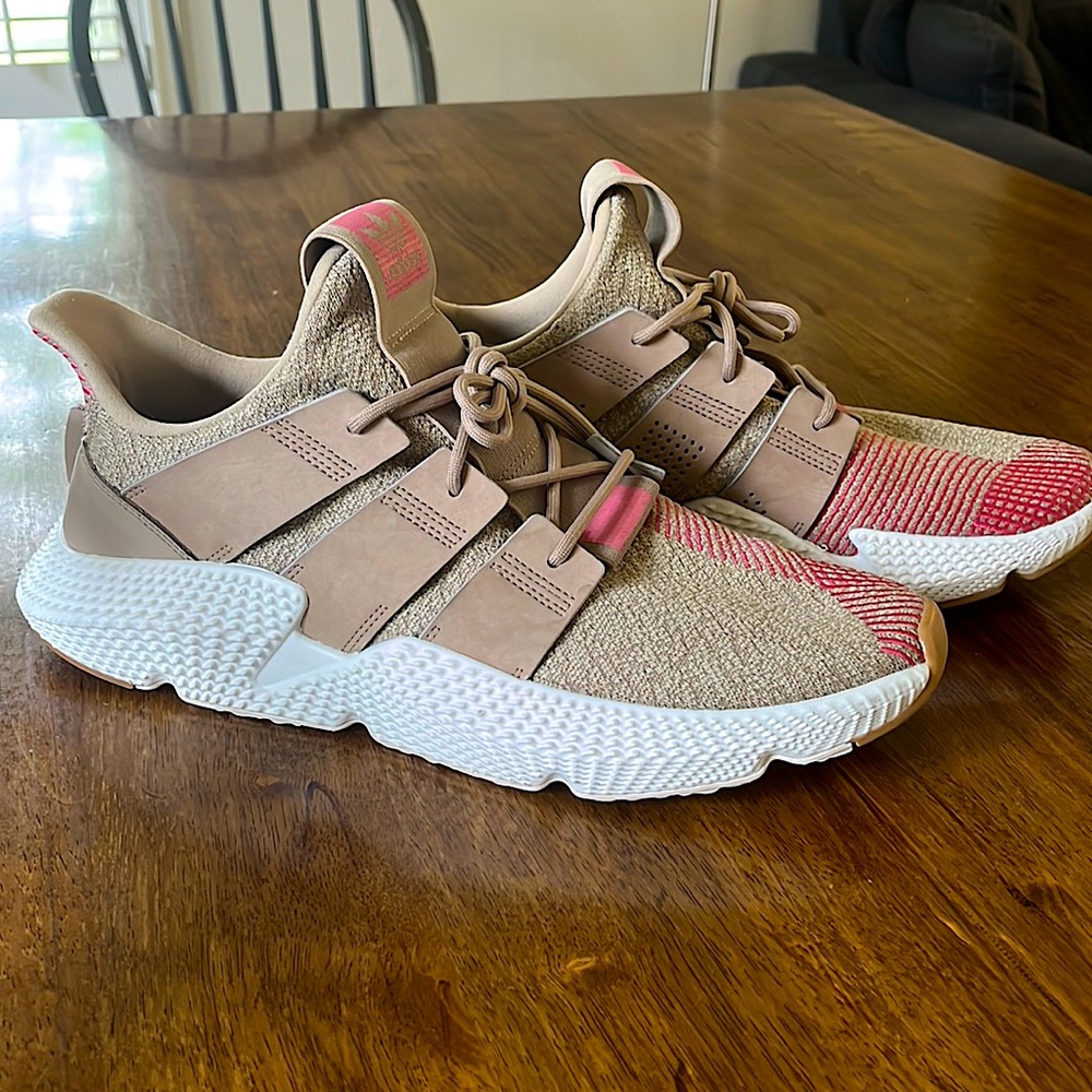 Men’s Adidas Tennis Shoes